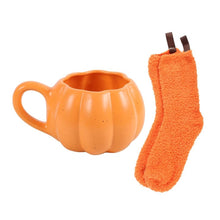 Load image into Gallery viewer, Pumpkin Shaped Mug and Socks Set
