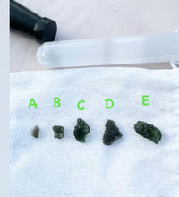 Load image into Gallery viewer, 💚Moldavite💚
